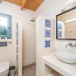 Etoni, Amazing Sea Views, Infinity Pool Villa *