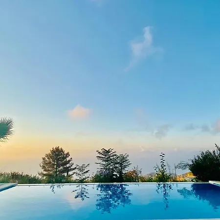 Etoni, Amazing Sea Views, Infinity Pool * Kalamitsi (Lefkada)
