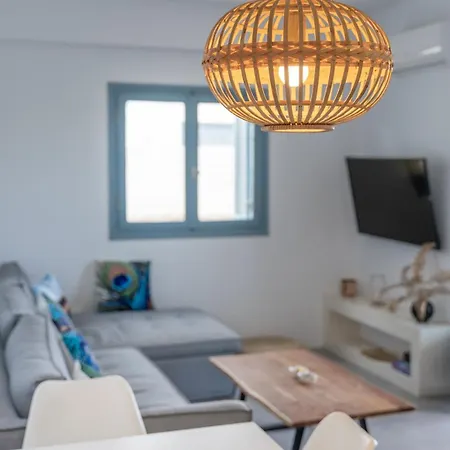 Villa Etoni, Amazing Sea Views, Infinity Pool *